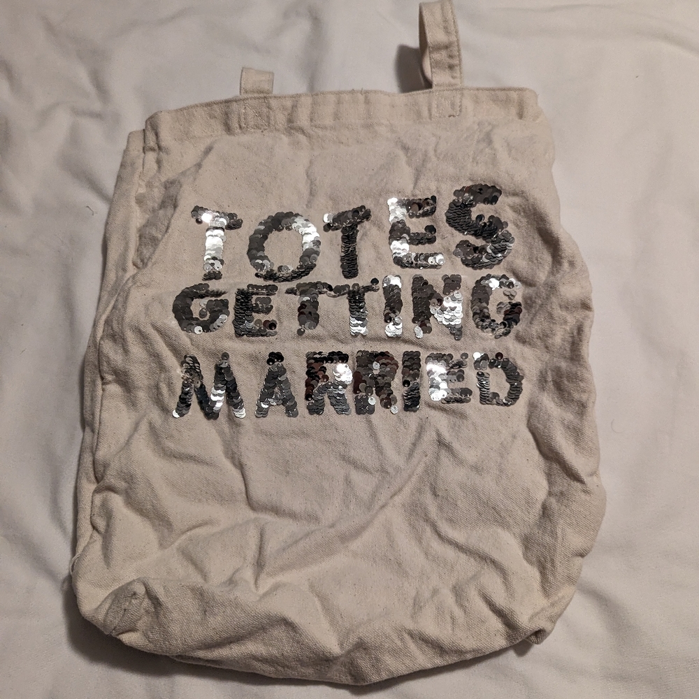 David's Bridal "Totes Getting Married" Tote Bag w/ sequin (Wedding)